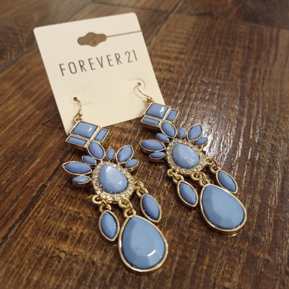 Forever 21 Jewelry - *HOST PICK* NWOT Gorgeous Statement Earrings